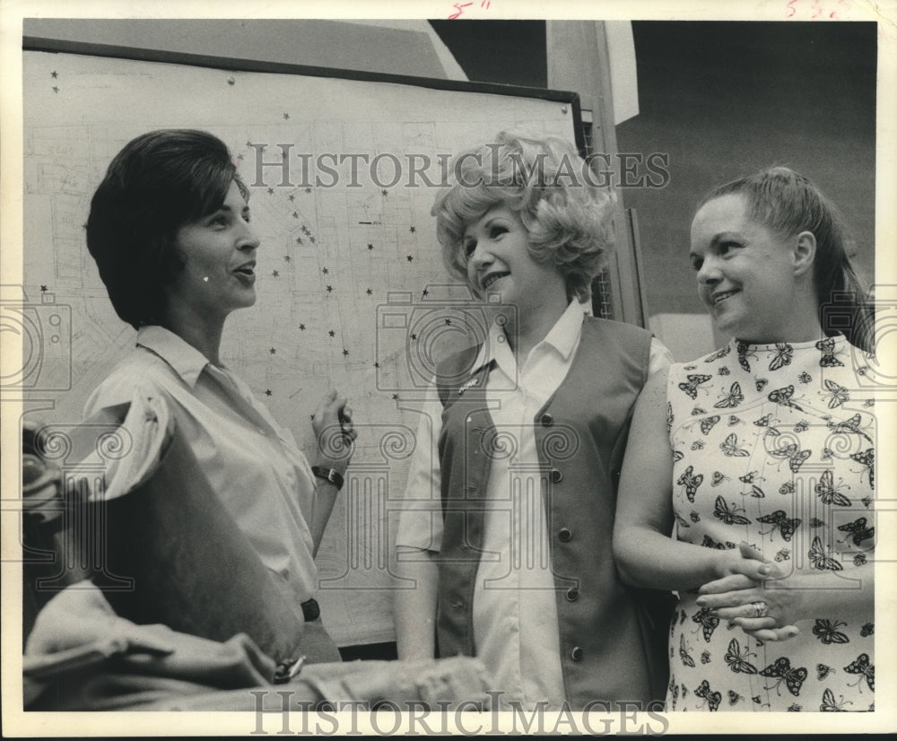 1973 Press Photo Houston's Marching Mothers to use postal carrier routes - Historic Images