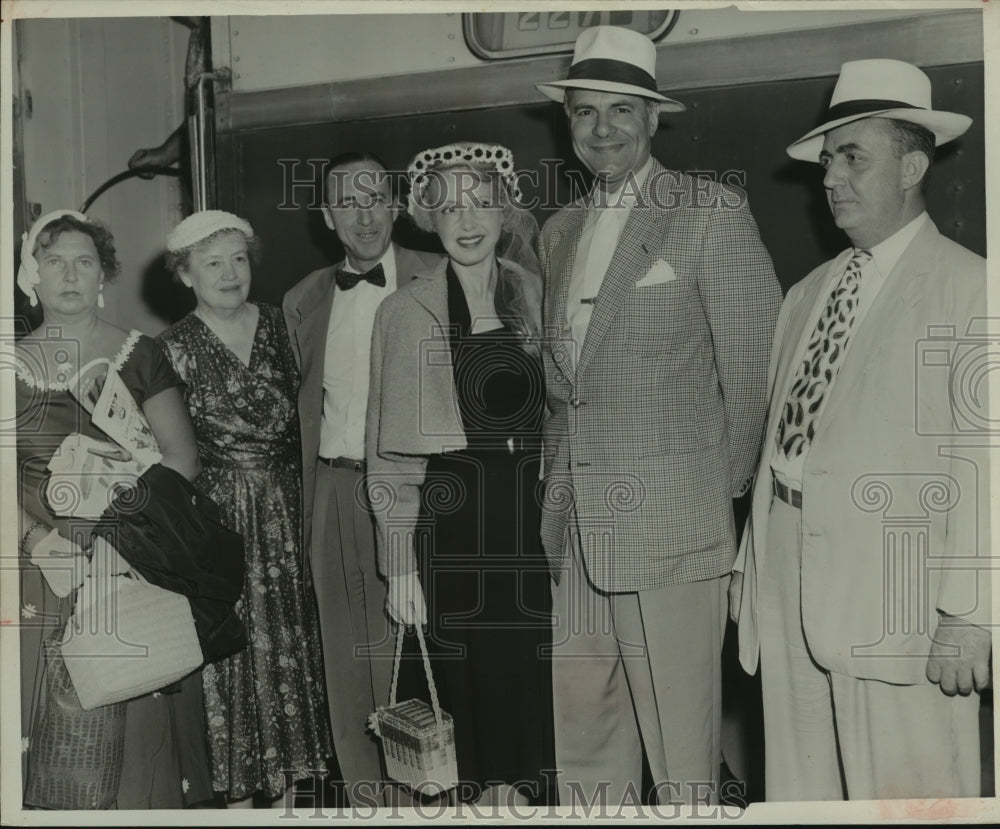 1952 Press Photo Governors and wives at National Governor's Conference, Houston-Historic Images