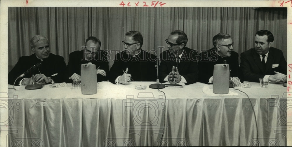 1969 Press Photo Panel at the National Conference of Catholic Bishops-Houston-TX - Historic Images