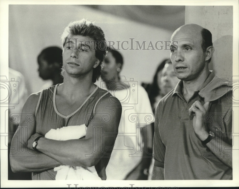 1987 Press Photo Jeff Wincott & Hector Elizondo on CBS' "Night Heat" - hca46775 - Historic Images