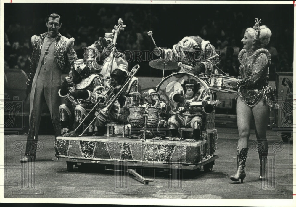 1985 Press Photo Miniature circus at Houston Museum of Natural Science - Historic Images