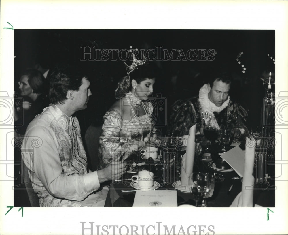 1986 Press Photo Pageant principals at Americas Ball feast in Houston - Historic Images