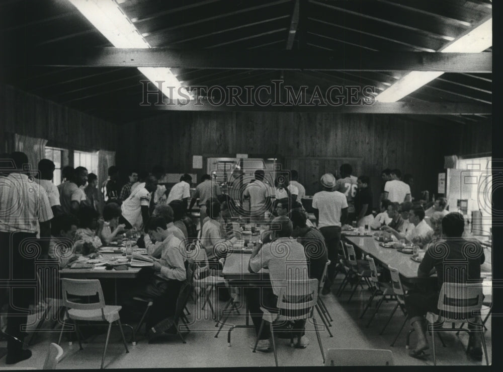 1968 Northwood Institute cafeteria in Texas - Historic Images