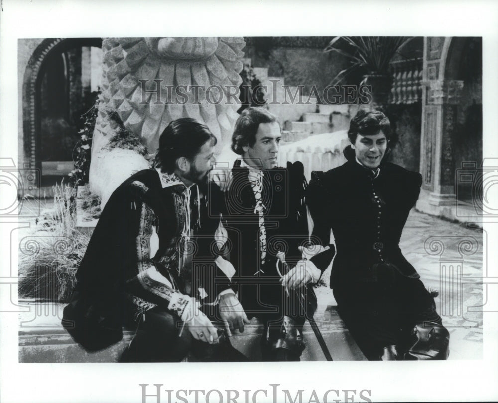 1984 Press Photo Scene from &quot;Much Ado About Nothing&quot; play on PBS - hca47446 - Historic Images