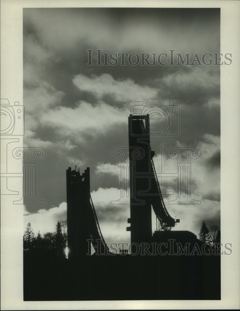 1980 Press Photo Ski jump atop Intervale hill, Lake Placid, for Winter Olympics - Historic Images