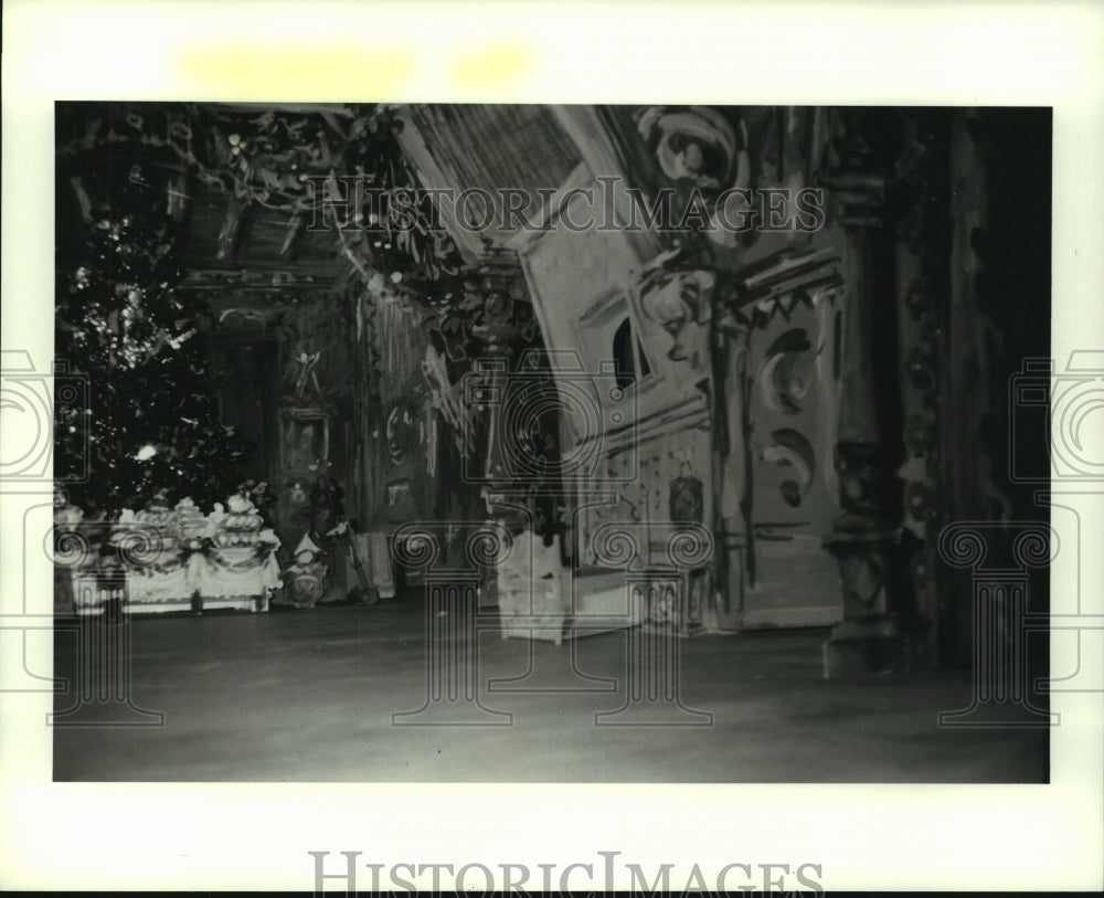 1988 Press Photo Set of Houston Ballet's "The Nutcracker" - hca48537- Historic Images