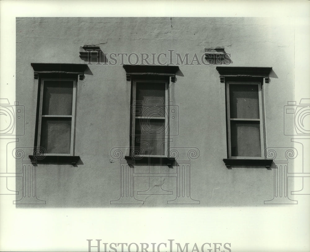 1975 Houston's Old Market Square building architecture - windows - Historic Images