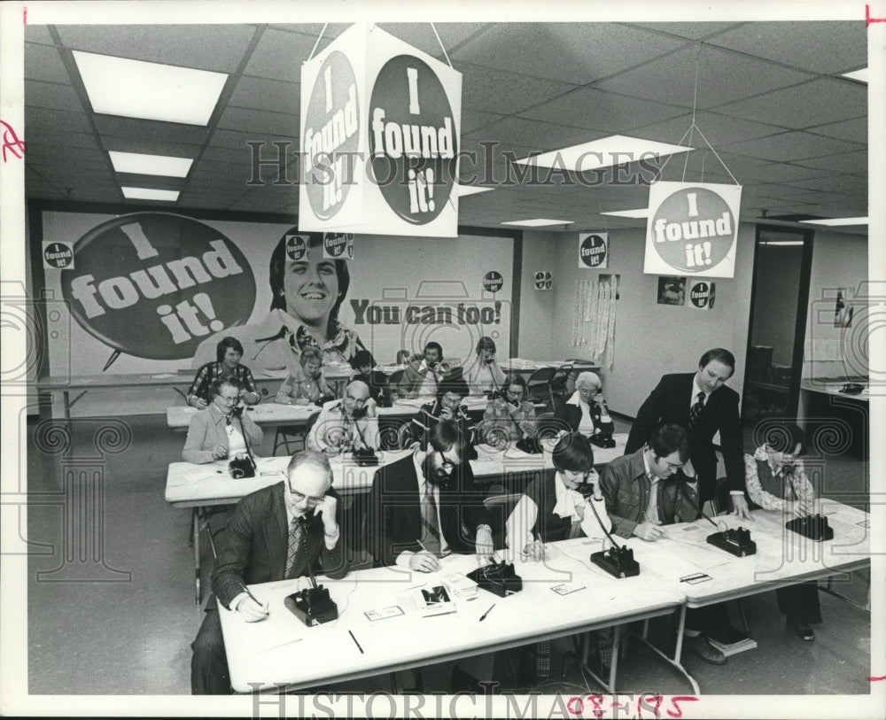 1976 Press Photo "I found it! You can too!" ad campaign headquarters in Houston - Historic Images