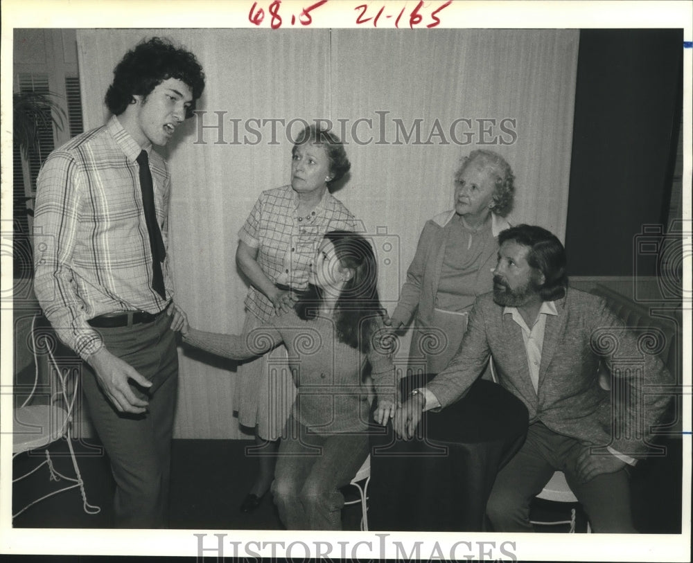 1981 Press Photo Cast of We the Family in Plays for Living Performance- Historic Images