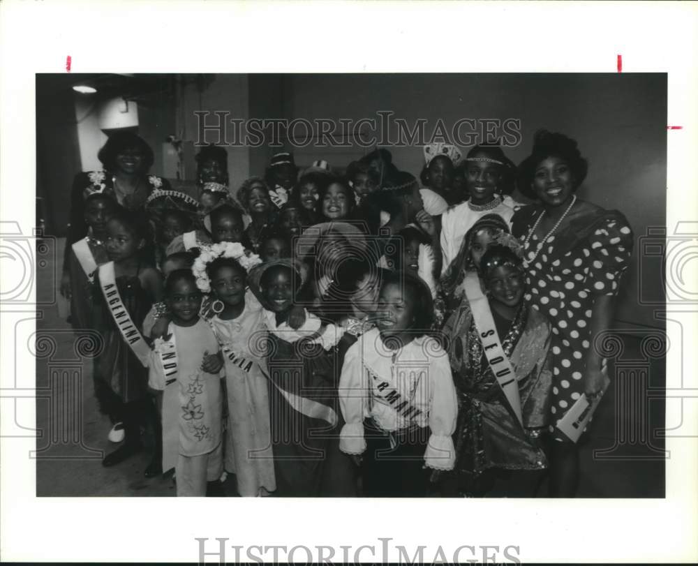 1991 Press Photo The Smooth Dancers and Kids In Dance at Sammy Awards in Houston- Historic Images