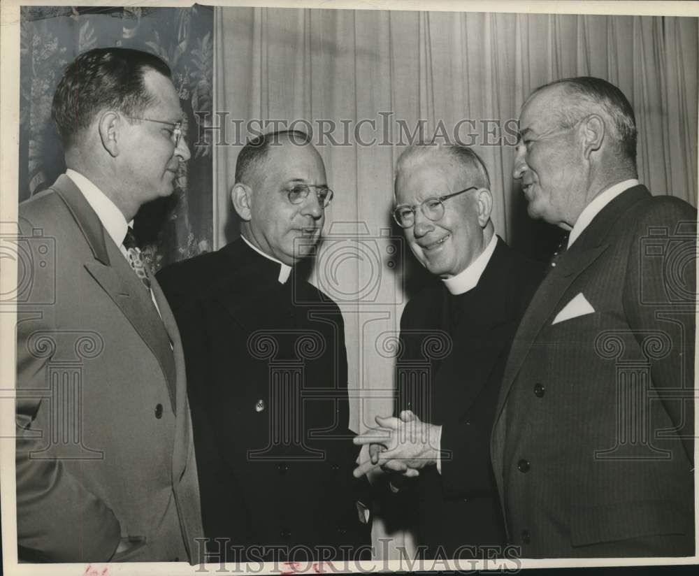 1952 Attendees chat at Houston's St. Mary's Seminary dinner - Historic Images