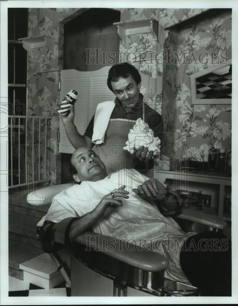 1989 Press Photo Bill Roberts &amp; Richard Stokes in the comedy &quot;Shear Madness&quot;- Historic Images