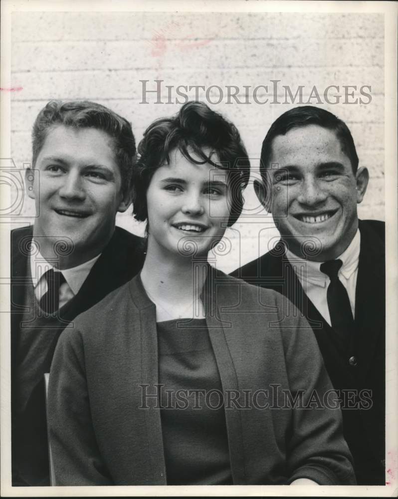 1963 Texas' Spring Branch High School students voted most popular - Historic Images