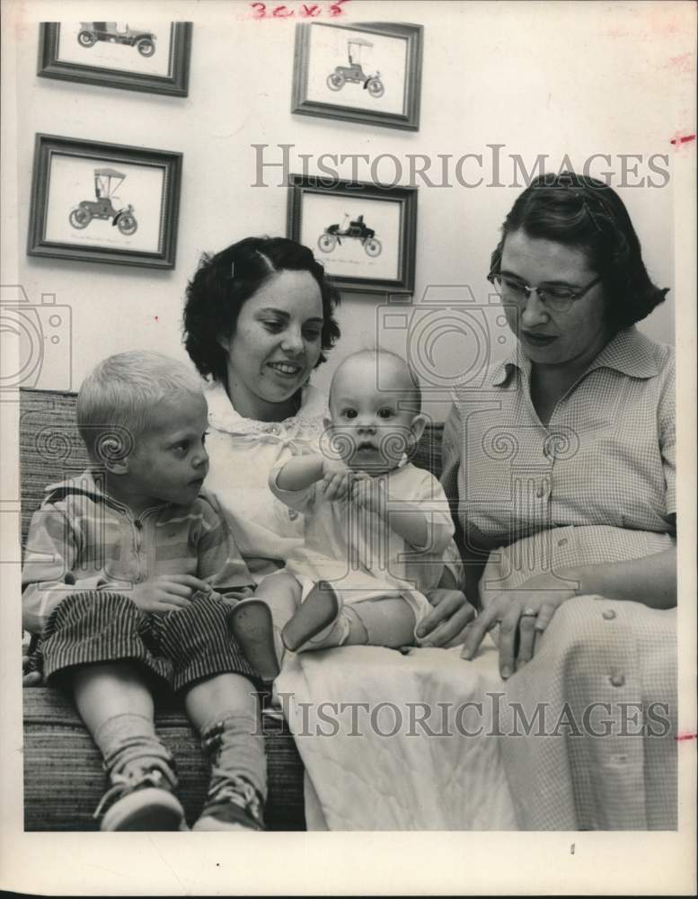 1960 Mary Perkins, children, shelter from tornado, Katy, Texas - Historic Images