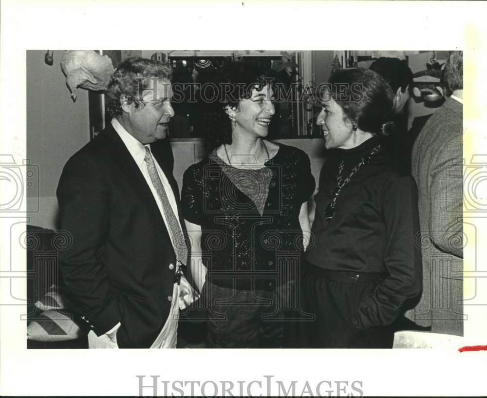 1984 Press Photo After Concert Supper Hosts and Dancer in Houston, Texas- Historic Images