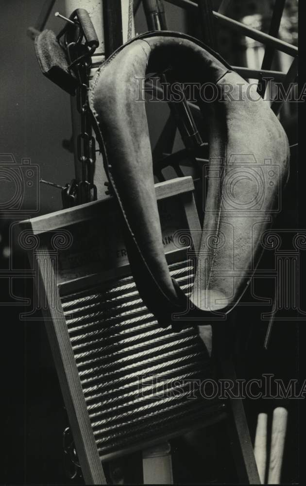 1967 Press Photo Horse collars await visitors to Miller&#39;s in Waelder, Texas- Historic Images