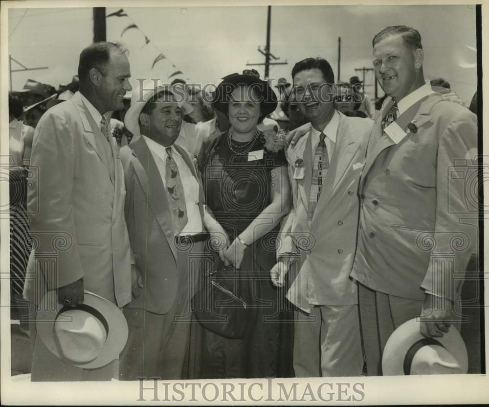 1950 Press Photo People attending opening of the Washburn Tunnel in Houston- Historic Images