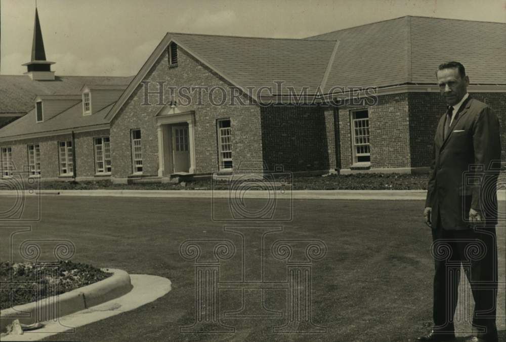 1959 Press Photo Man In Front of the Westminster Methodist Church, Houston- Historic Images