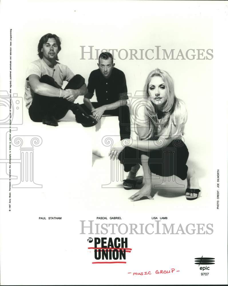 1997 Press Photo Members of the Music Group &quot;Peach Union&quot; - hca60488- Historic Images