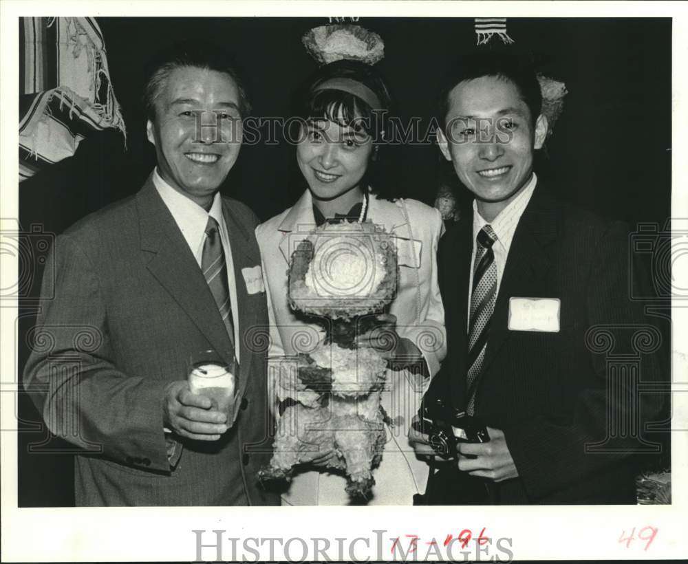 1983 Press Photo Cao Yunquing, Zhang yanyan, Lu Kunshan from Peking Opera- Historic Images