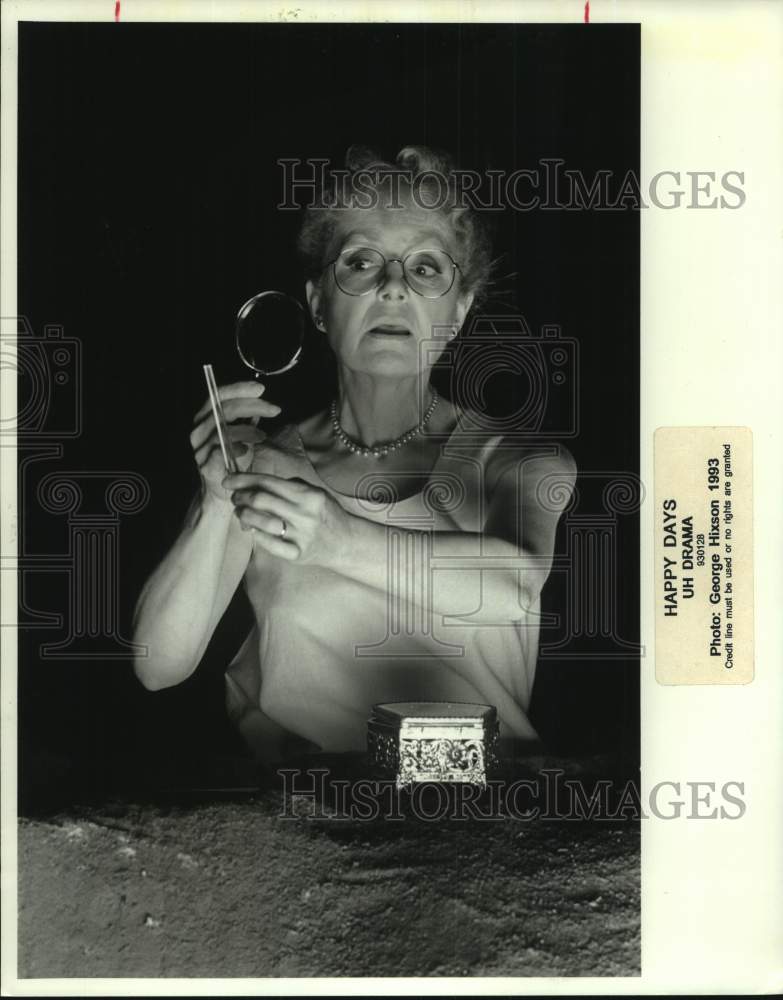 1993 Press Photo Patricia Kilgarriff, University of Houston Drama &quot;Happy Days&quot;- Historic Images