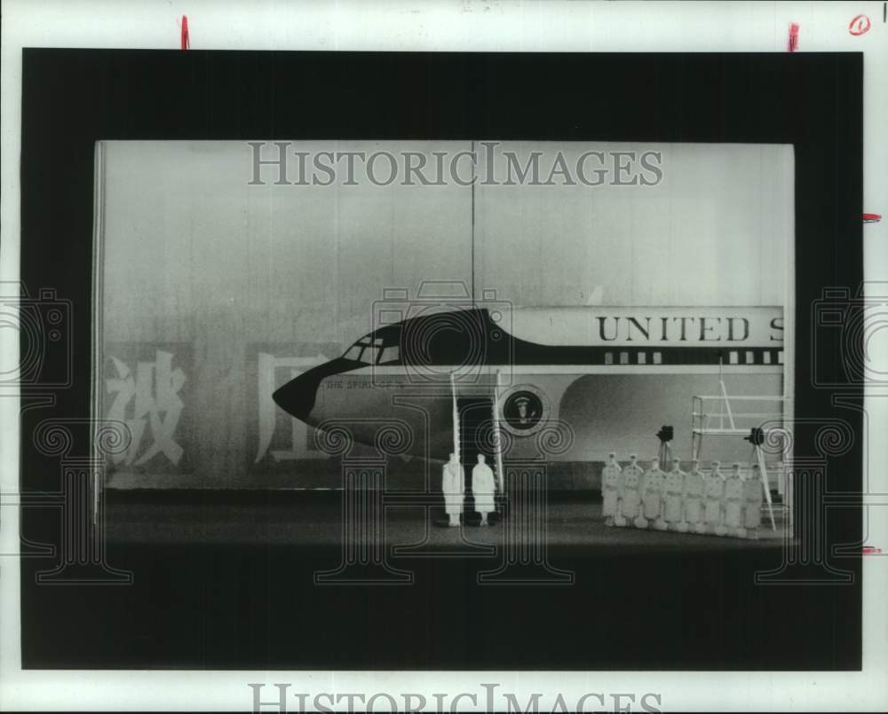 1988 Press Photo Scene from Houston Grand Opera&#39;s production of &quot;Nixon In China&quot;- Historic Images