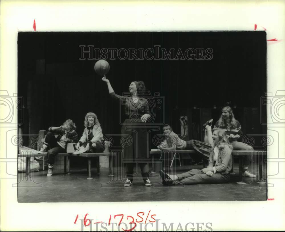 1987 Press Photo Alley Theater performance of &quot;Shooting Stars&quot; - Houston- Historic Images