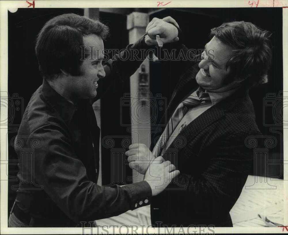 1973 Press Photo Scene from drama &quot;Matagorda&quot;, Theatre Suburbia, Houston Texas - Historic Images