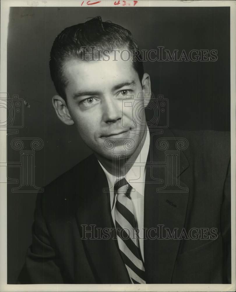 1954 Press Photo Rice Hotel Sales Representative J. Frank Bobo, Houston, Texas - Historic Images