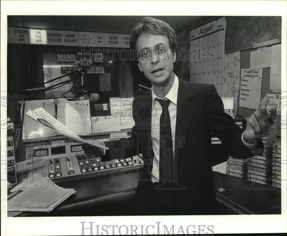 1984 Rick Candea of KILT Radio in Recording Studio - Historic Images