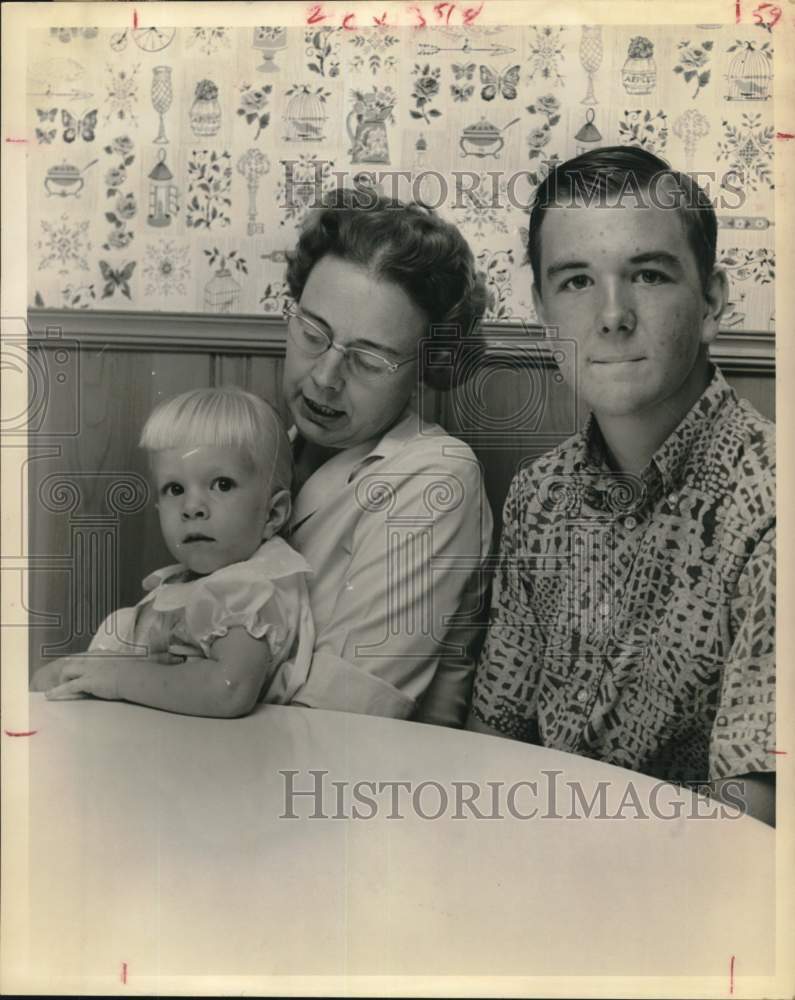 1961 Flight Engineer, W. B. Carpenter's Family-Historic Images