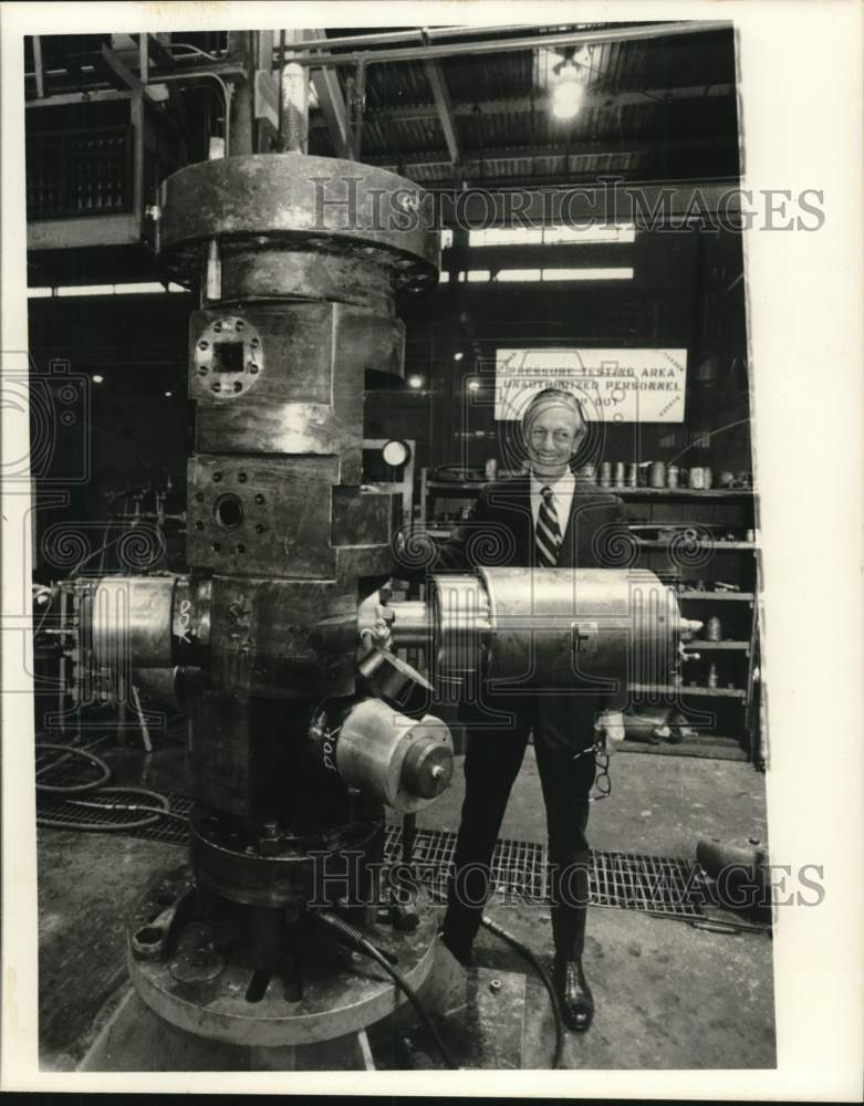 1977 Press Photo Anthony J. A. Bryan - Historic Images