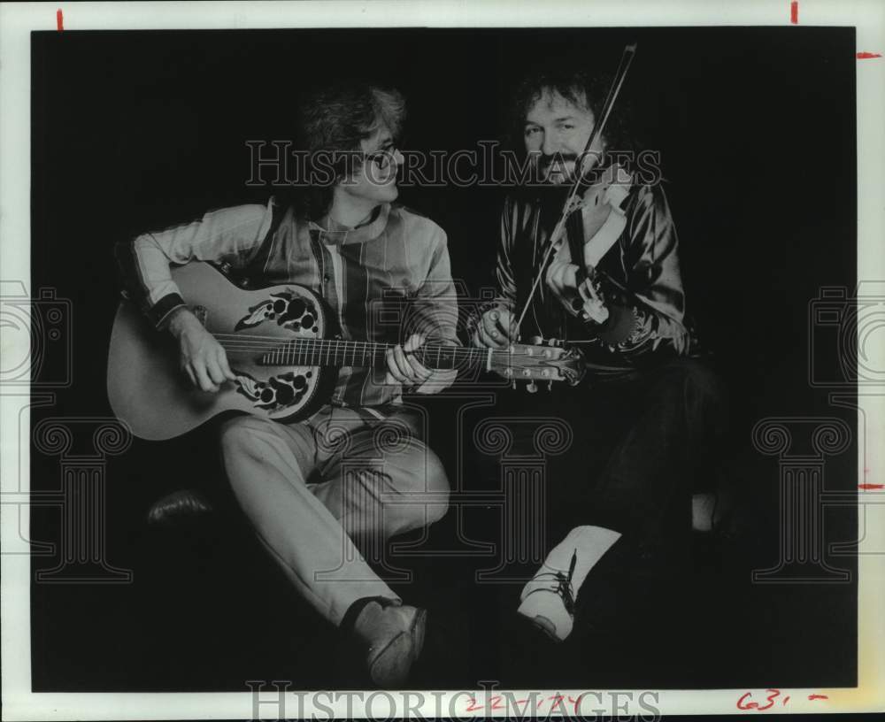 1983 Press Photo Musicians Larry Coryell and Michal Urbaniak - hca83340- Historic Images