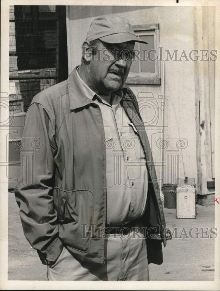 1969 Press Photo Broderick Crawford guests on &quot;Name of the Game&quot; - Historic Images