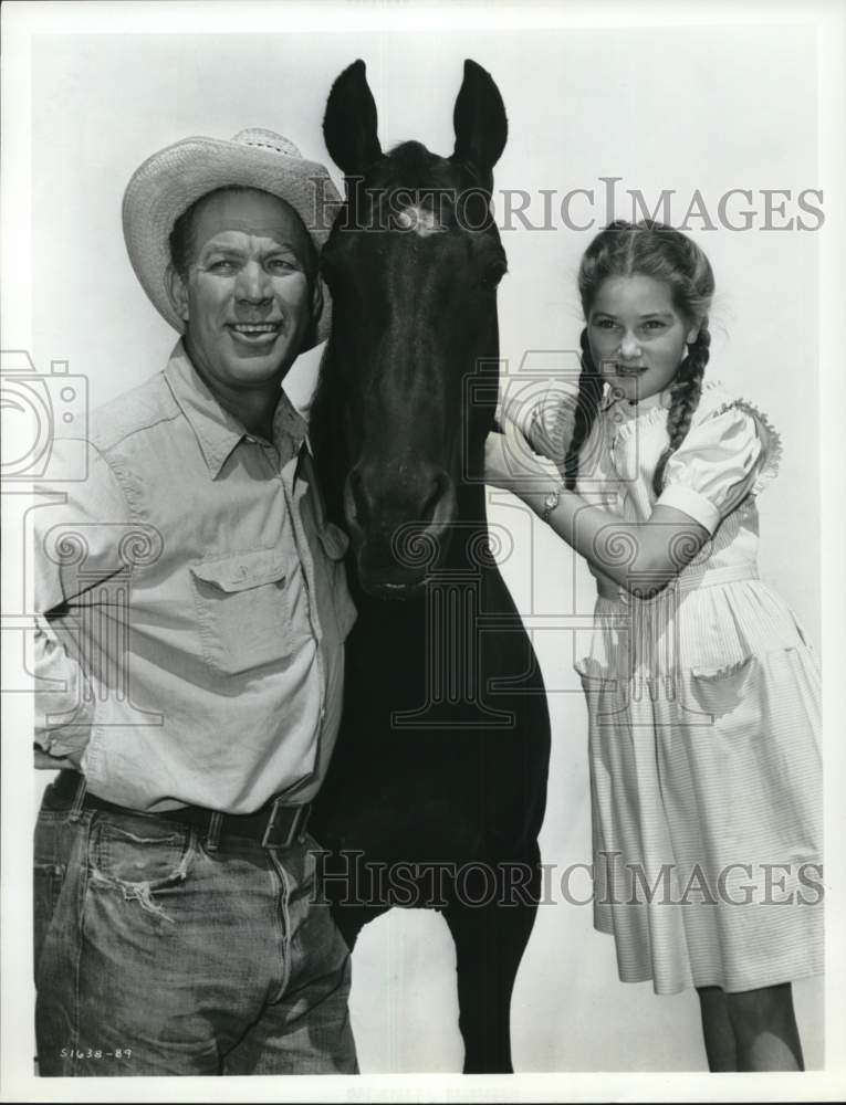 1978 Press Photo Actors Donna Corcoran and Ward Bond in the movie &quot;Gypsy Colt&quot;- Historic Images