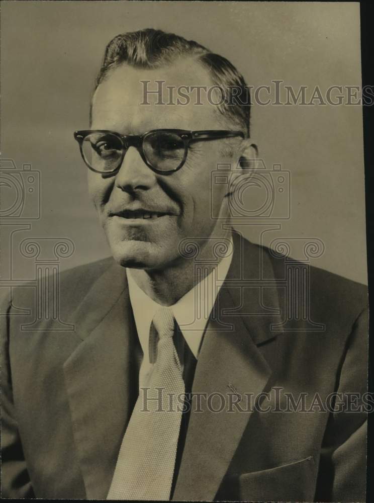 1953 E.R. Davis, Chairman of West University Zoning Board, Houston - Historic Images