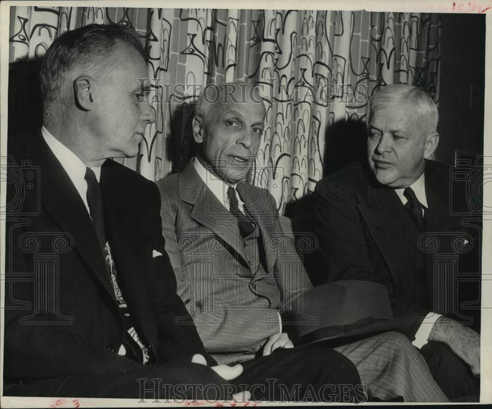 1951 Press Photo Oil Industry Leaders Speak at Spindletop Anniversary, Texas - Historic Images