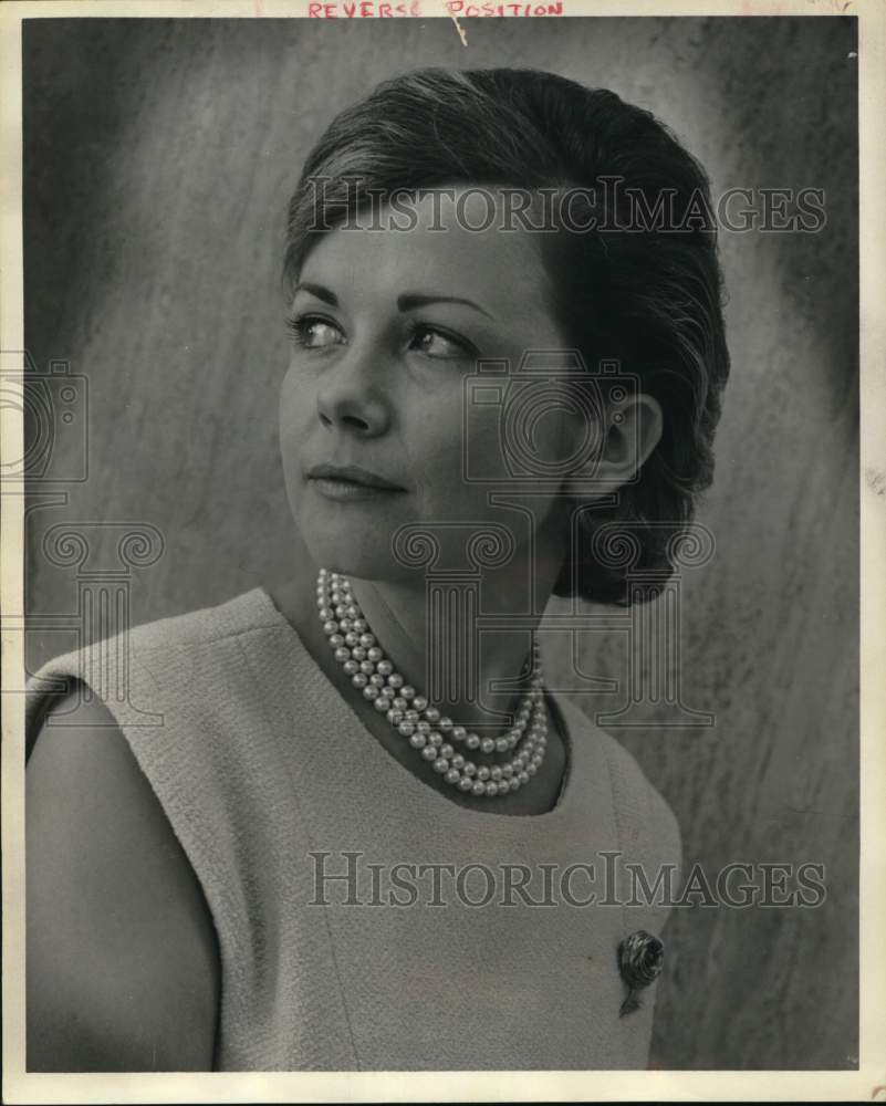 1962 Mrs. Jack Valenti, Contemporary Arts Museum Board, Houston - Historic Images