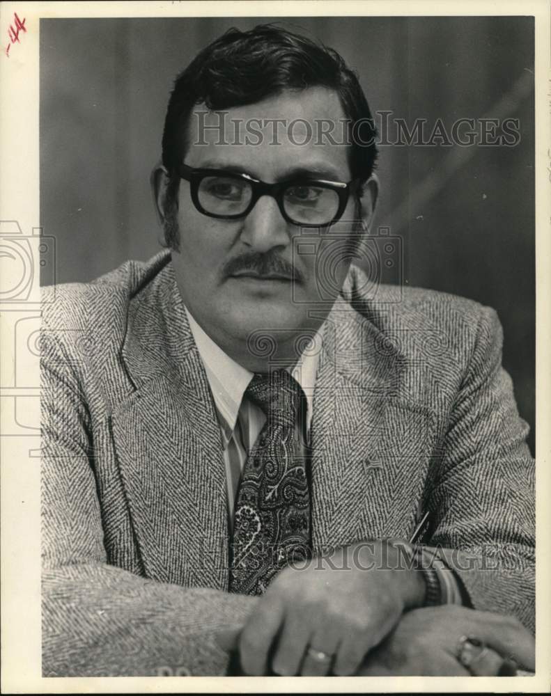 1972 Press Photo Reverend L.E. Eguia Jr. - Historic Images