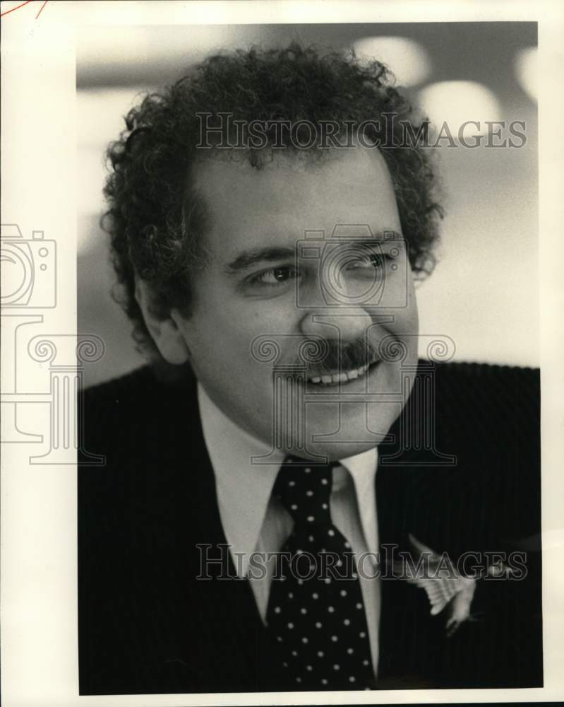 1977 Press Photo Fashion designer Van den Akker - Historic Images