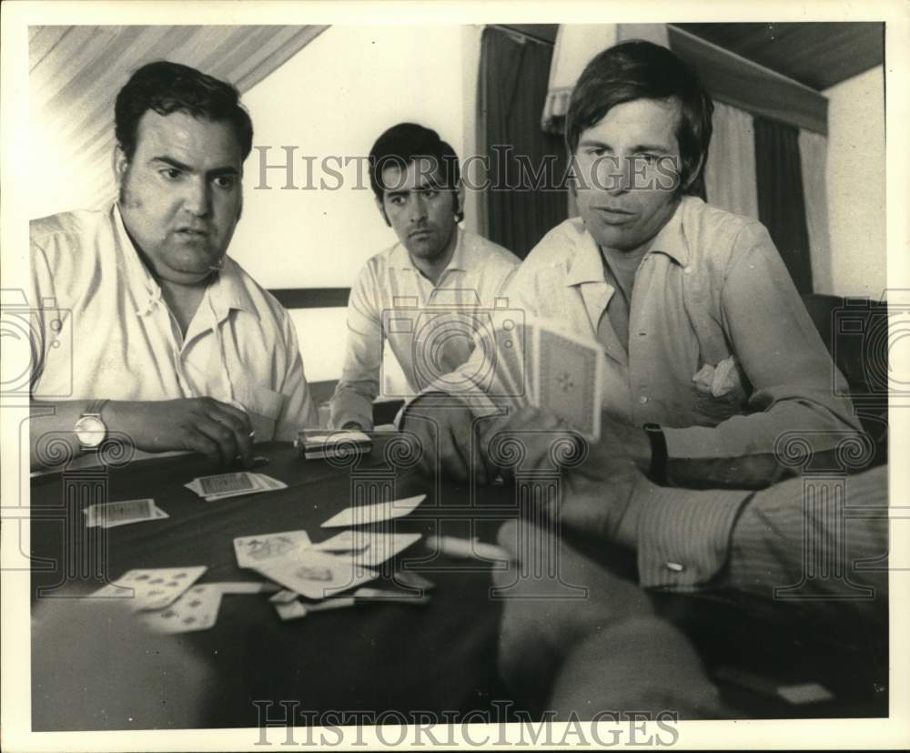 1971 Press Photo Bull fighter El Cordobes plays poker with friends - hca90602- Historic Images