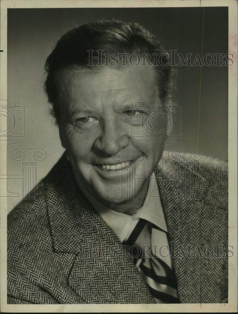 1974 Press Photo Actor Dan Dailey stars in "Faraday and Company" on NBC-TV - Historic Images