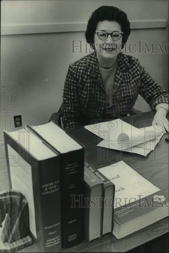 1969 Director of Guidance Counseling Mauryne Dailey, Houston Schools - Historic Images