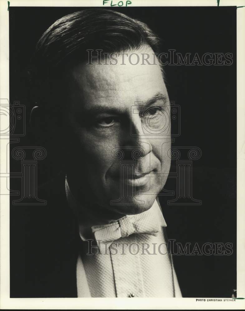 1985 Press Photo Thomas Dunn, conductor - Historic Images