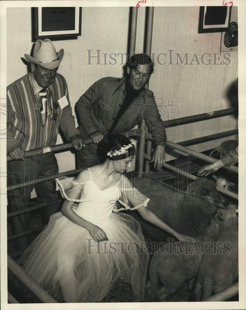 1973 Press Photo Houston Youth Symphony and Ballet ballerina Carol Dunn - Historic Images