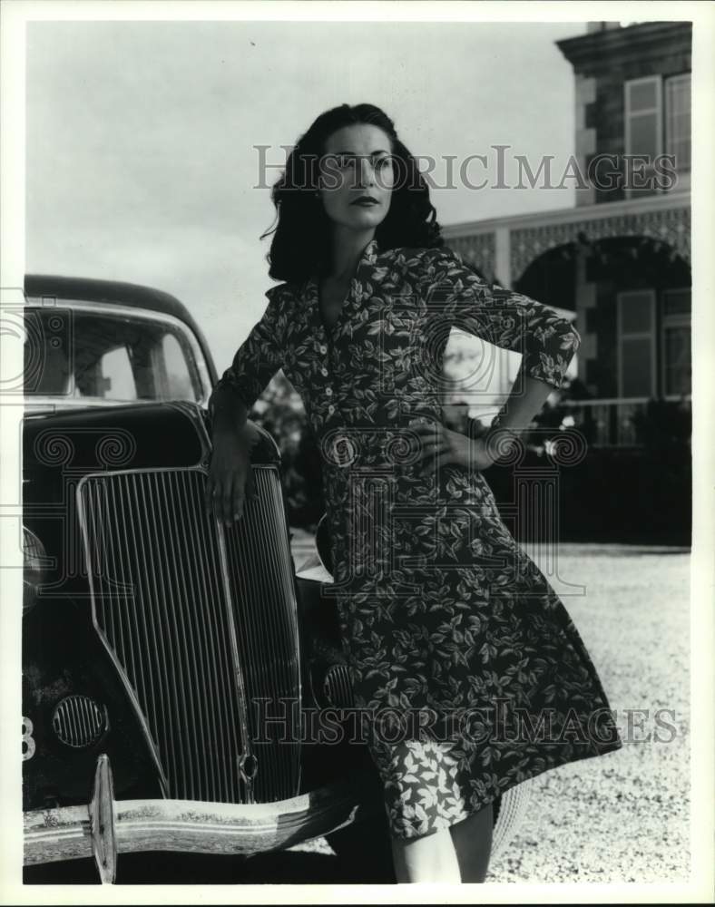 1996 Press Photo Actress Amanda Donohoe in scene - Historic Images