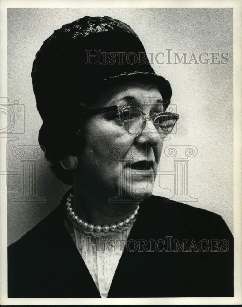 1966 Mrs. Marcel DeRudder - Historic Images