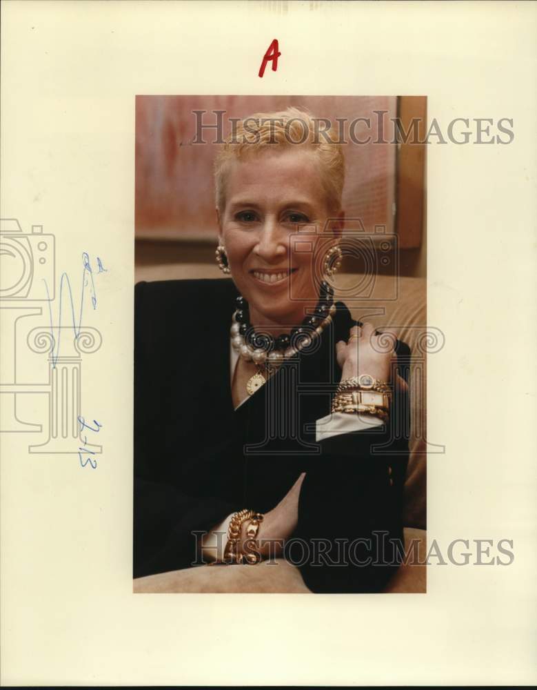 1992 Press Photo Carolee Friedlander, jewelry designer - Historic Images