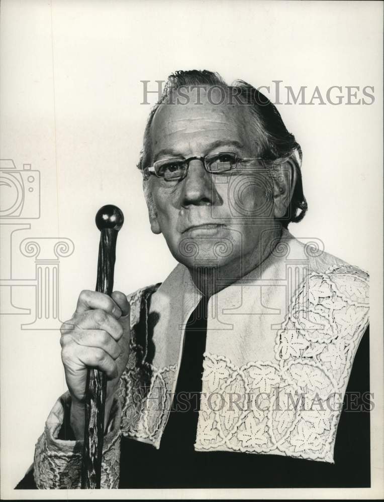 1967 Press Photo Actor Melvyn Douglas - Historic Images