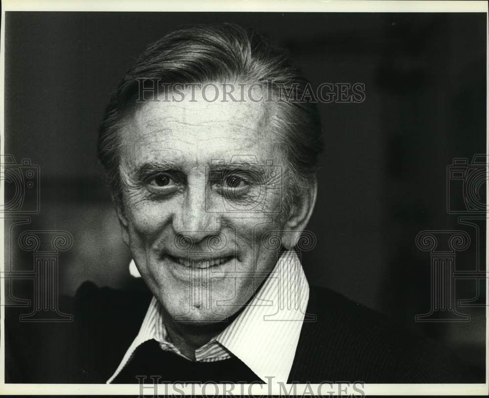 1982 Press Photo Actor Kirk Douglas - Historic Images